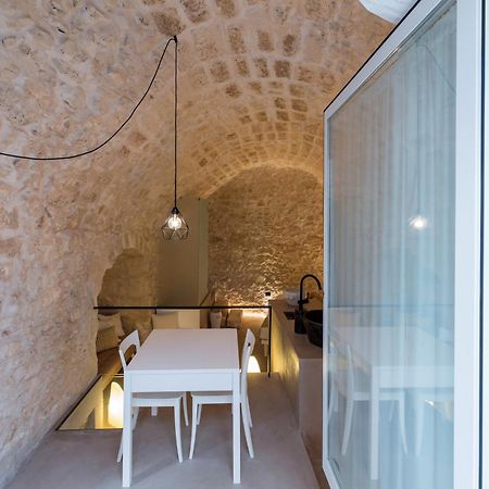 Vittoria Luxury Suite A Ostuni By Wonderful Italy Bagian luar foto