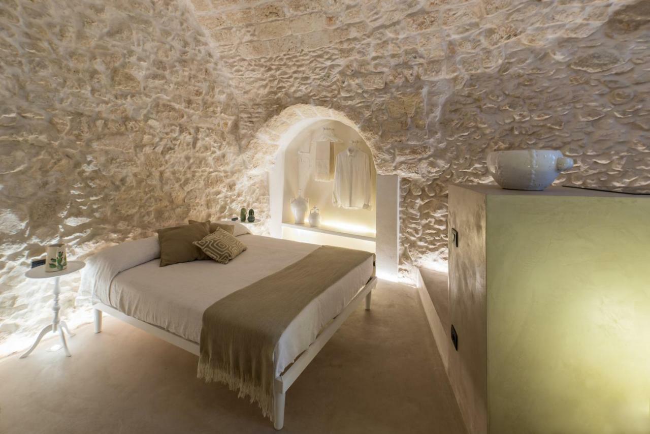 Vittoria Luxury Suite A Ostuni By Wonderful Italy Bagian luar foto