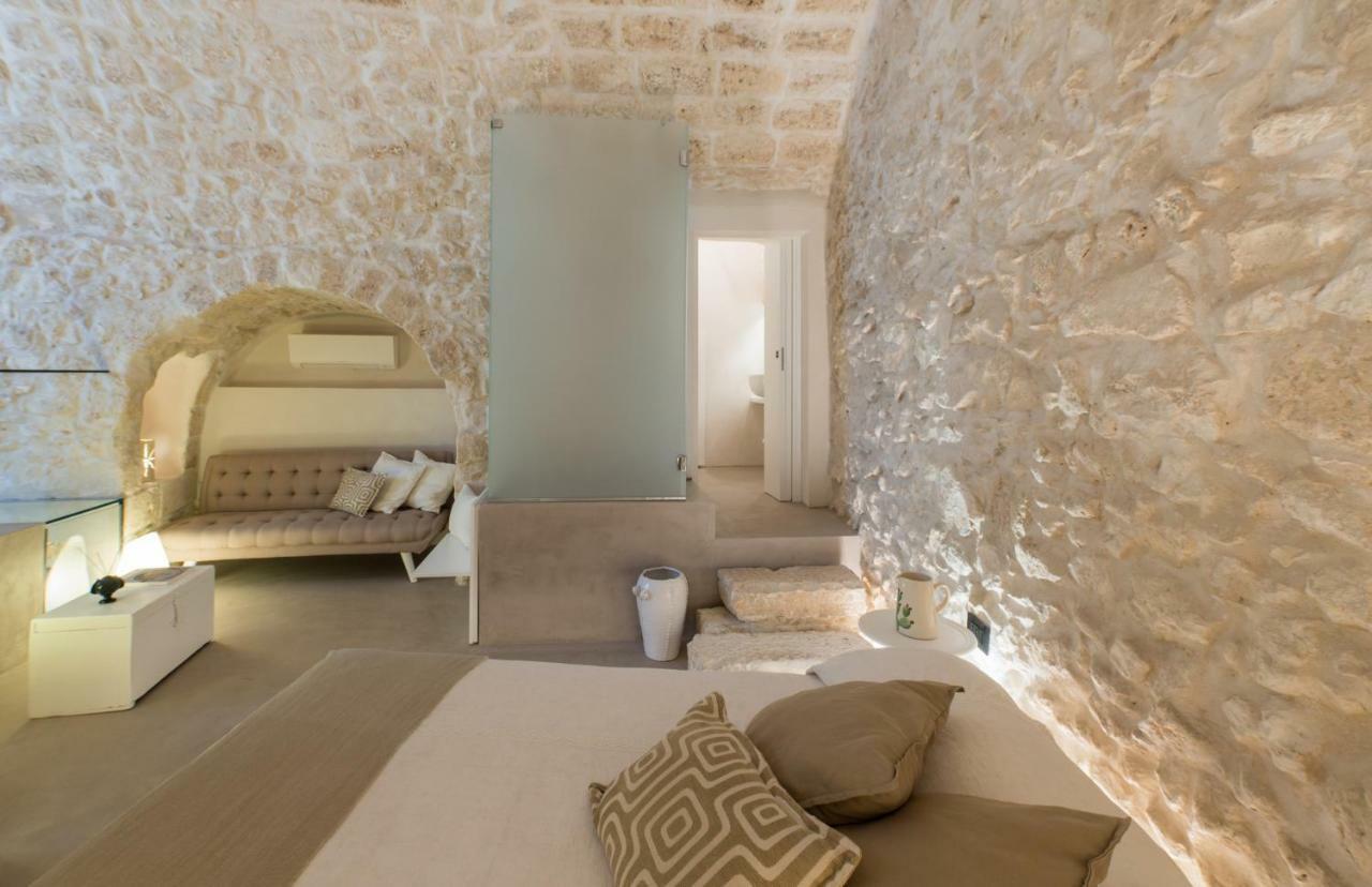 Vittoria Luxury Suite A Ostuni By Wonderful Italy Bagian luar foto