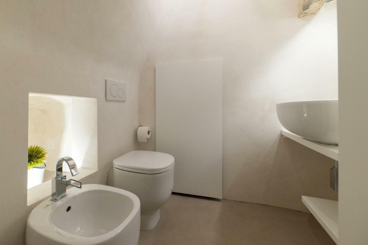 Vittoria Luxury Suite A Ostuni By Wonderful Italy Bagian luar foto